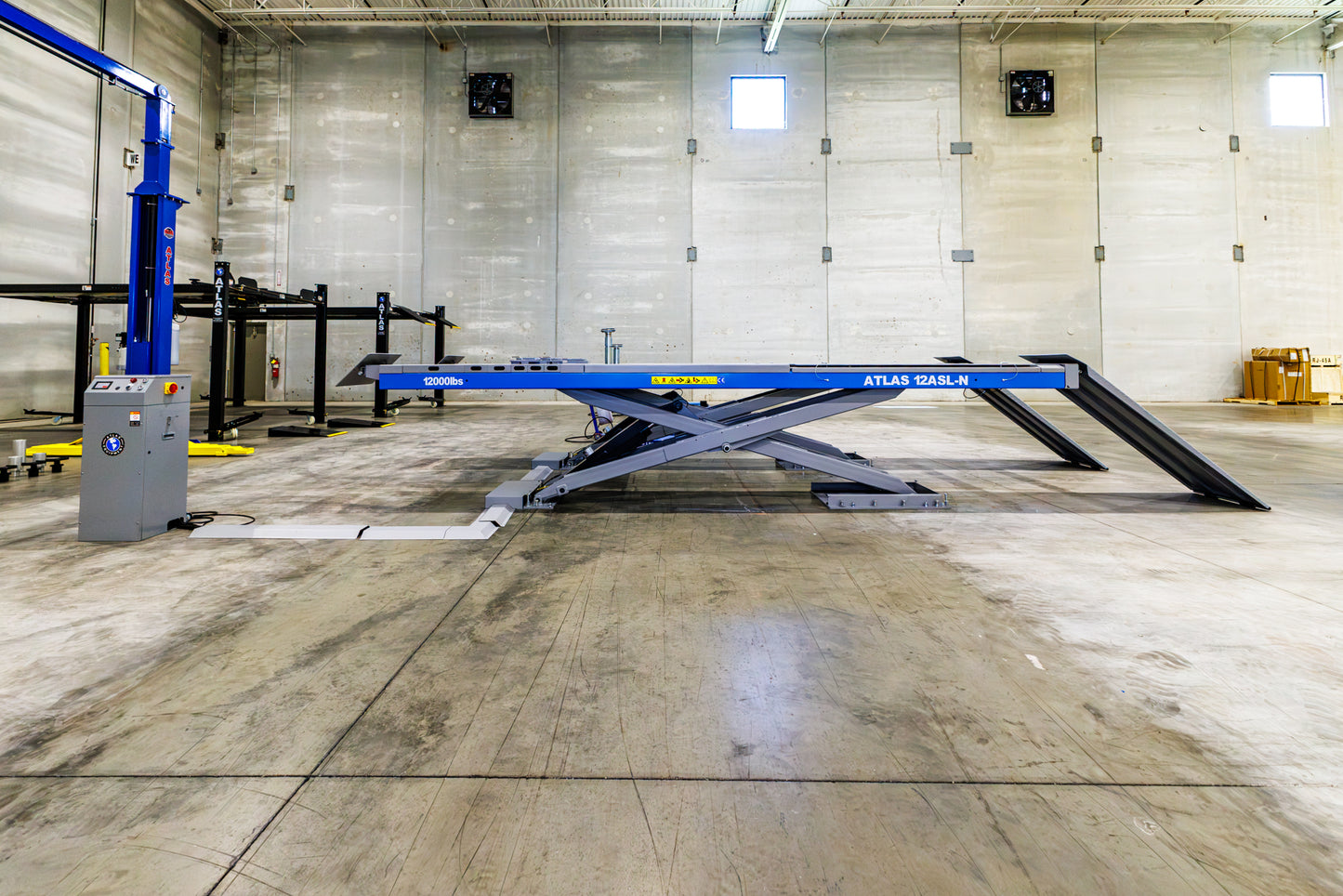 Atlas 12ASL 12,000 lb. Capacity Alignment Scissor Lift