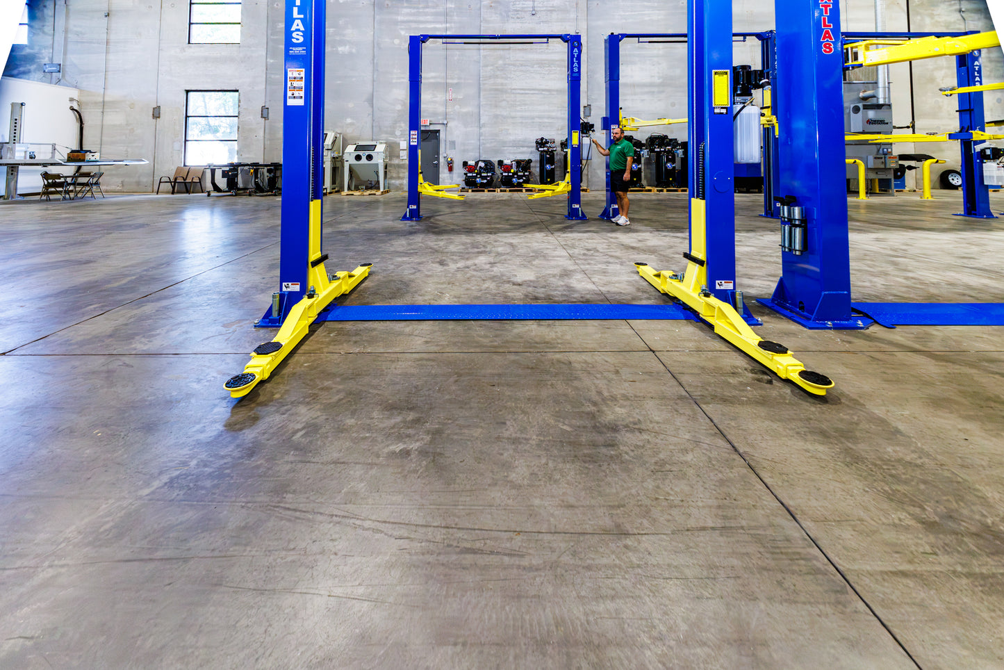 Atlas 9KBPX 9,000 lb Baseplate Lift