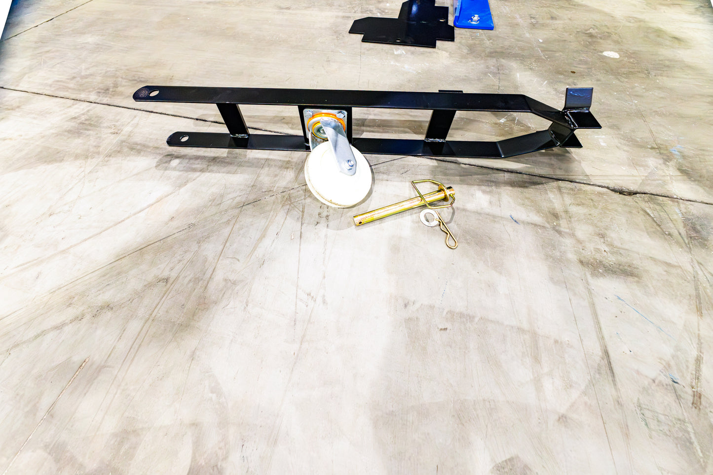 Atlas Garage PRO9000 9,000 lb 4-Post Lift