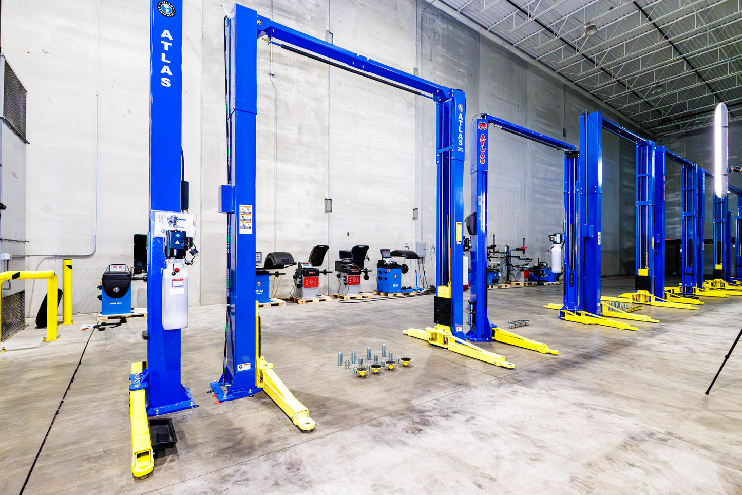 Atlas PV10PX 10,000 lb Overhead 2-Post Lift