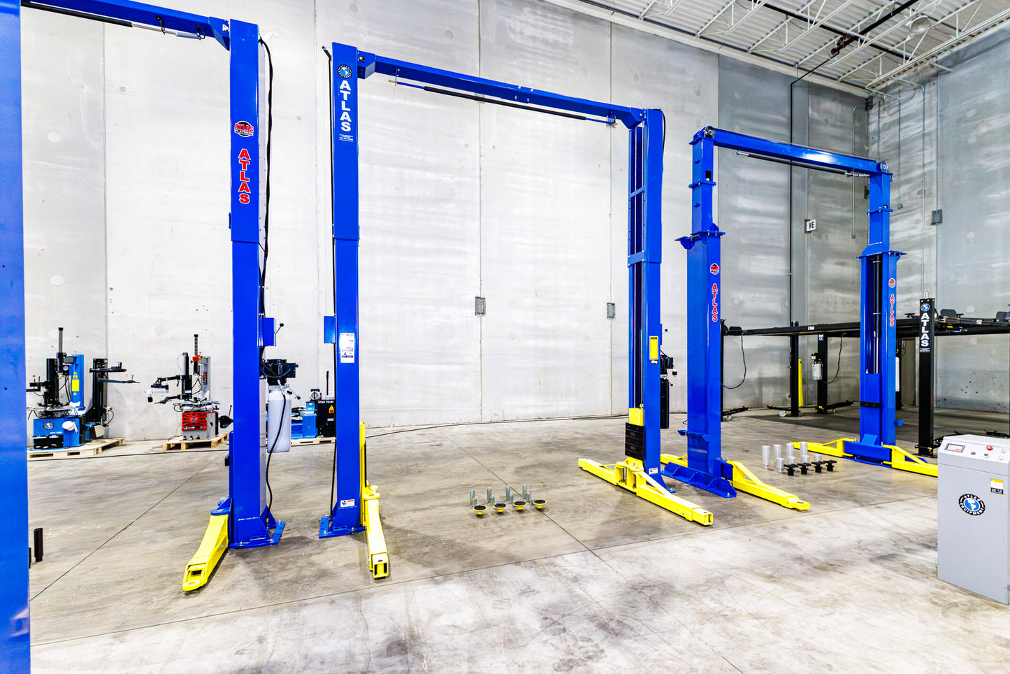 Atlas PV15PX 15,000 lb Overhead 2-Post Lift