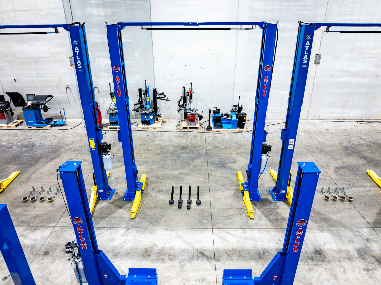 Atlas PV15PX 15,000 lb Overhead 2-Post Lift